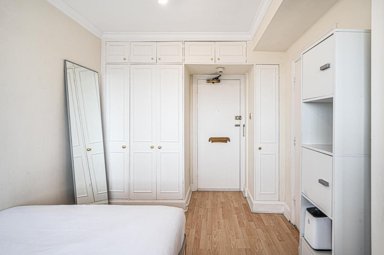 South Kensington Excellent Location Studio At Chelsea Cloister Hotel London Ngoại thất bức ảnh